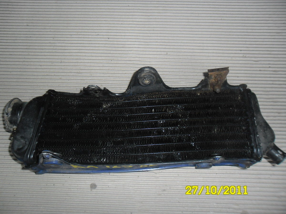 Kawasaki KX125 KX 125 1982 82 Radiator Water Cooler Right Rough
