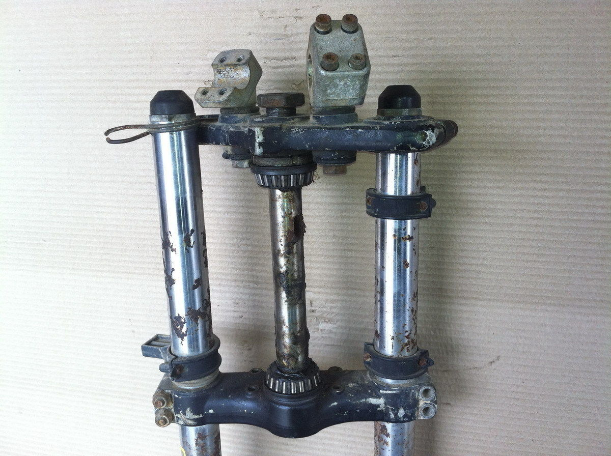 Husqvarna WR CR 125 250 390 1980 80 Triple Clamps Steering Stem Tree