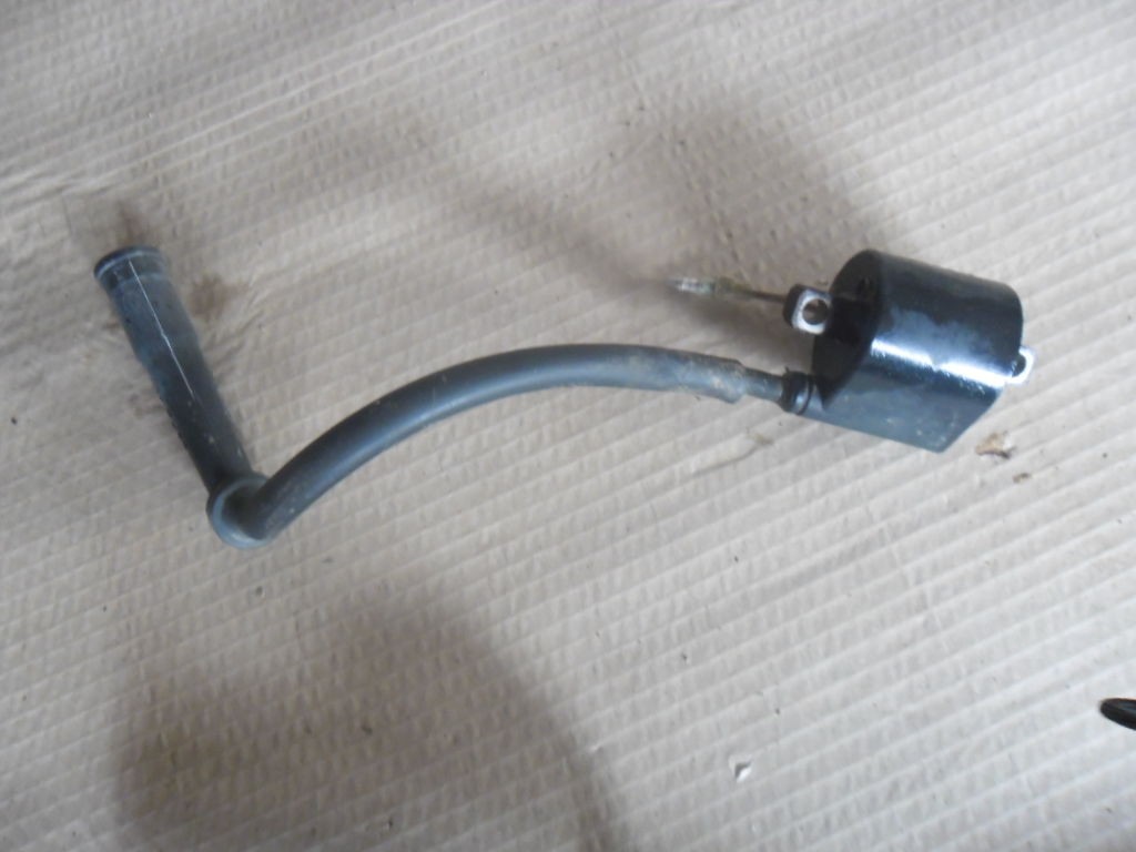 Yamaha TTR TT R 250 Ignition Coil Plug Spark Cap 1999 99