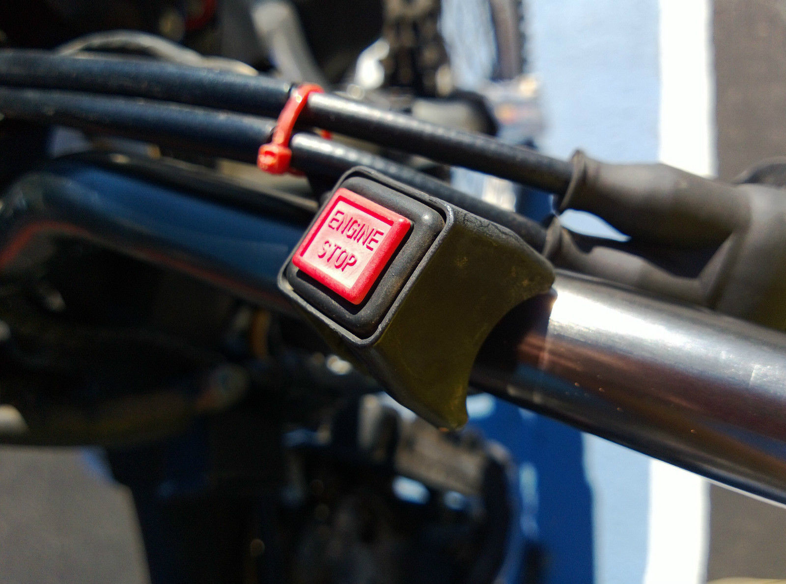 Ignition Kill Engine Stop Switch to suit Yamaha WR400F WR WRF 400 1999 99