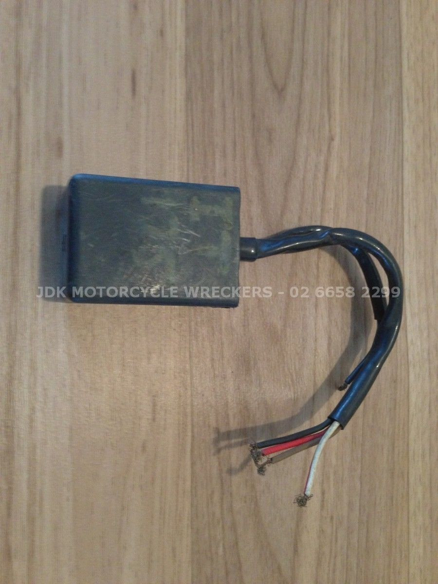 Yamaha IT175 IT 175 Mitsubishi CDI Unit Ignition Black Box *MISSING PLUGS*