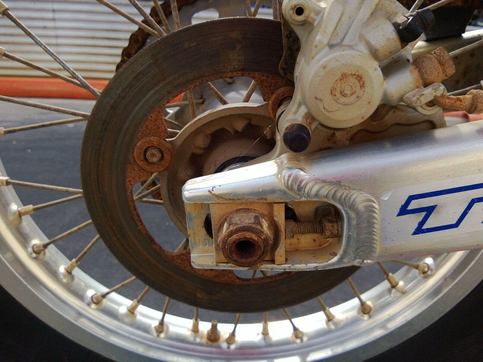 Rear Brake Disc suit Husqvarna TE250 TE 250 450 510 2005 05