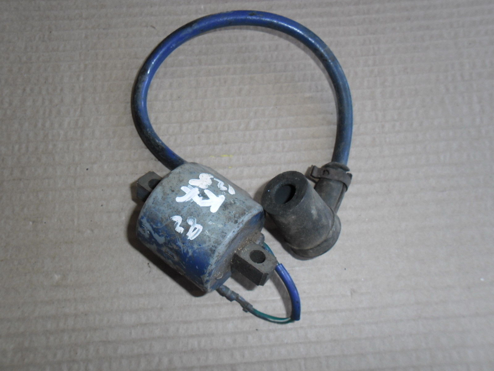 Ignition Coil Spark plug lead For Kawasaki KX 125 KX125 1982