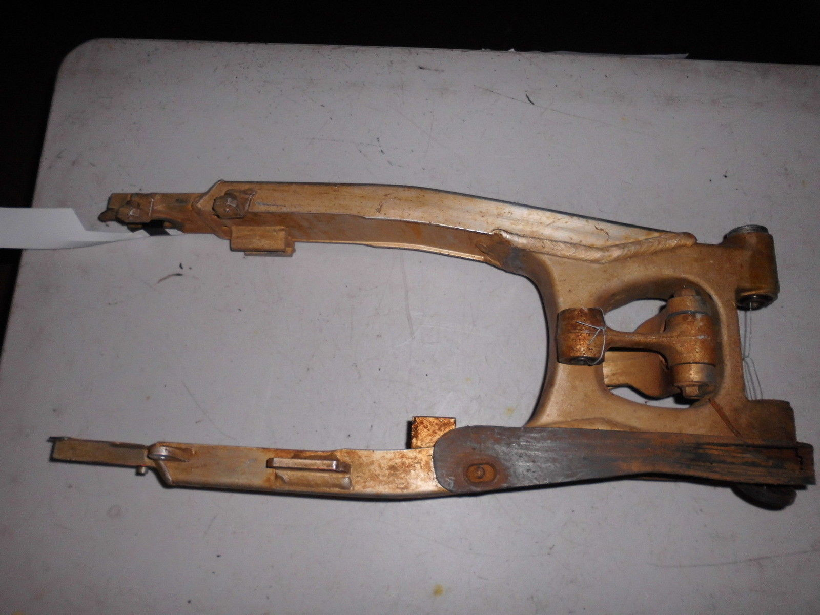 Swing Arm Swingarm Rear Suspension For Honda XR250 XR 250 1996 poor cond