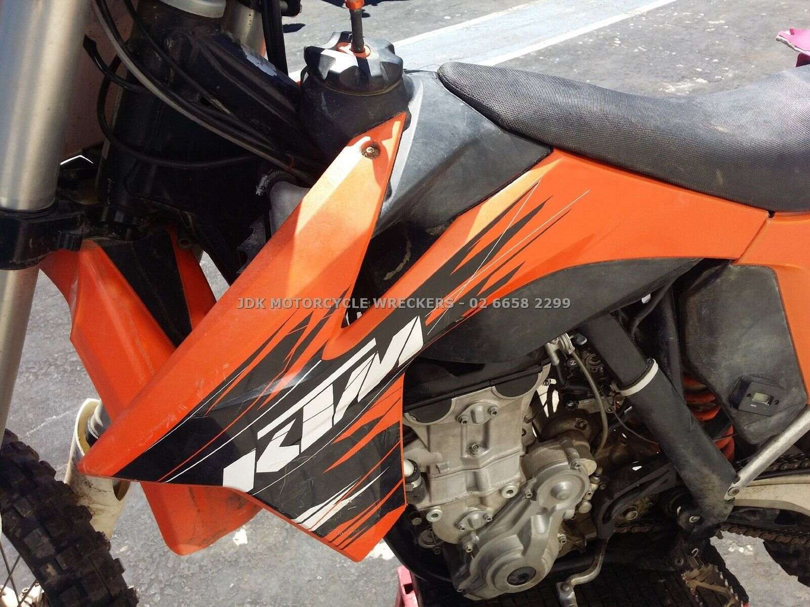 Left Radiator Shroud to suit KTM 450SX-F 450SX 450 SXF SX F 2011