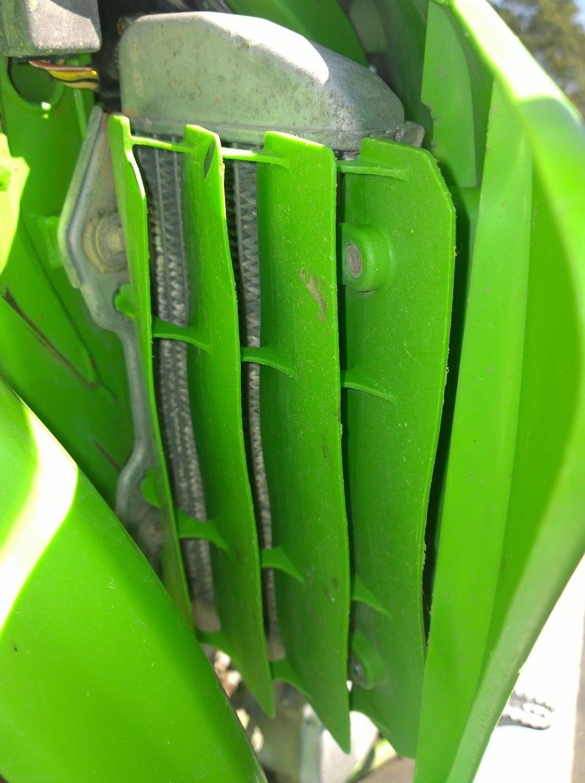 Left Radiator for Kawasaki KX125 KX 125 99