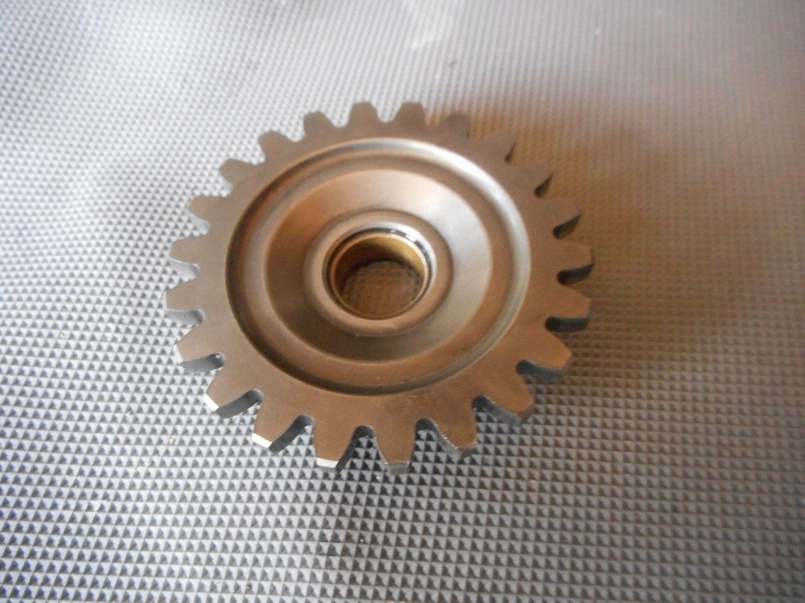 YAMAHA WR250F Oil Pump Idle Gear WRF WR 250 WR250F 2001 '01