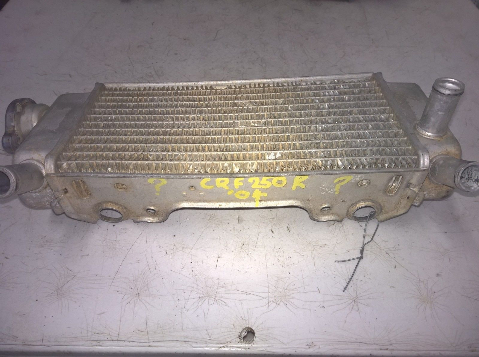 Right Radiator for Honda CRF250R CRF 250 R 2004 04