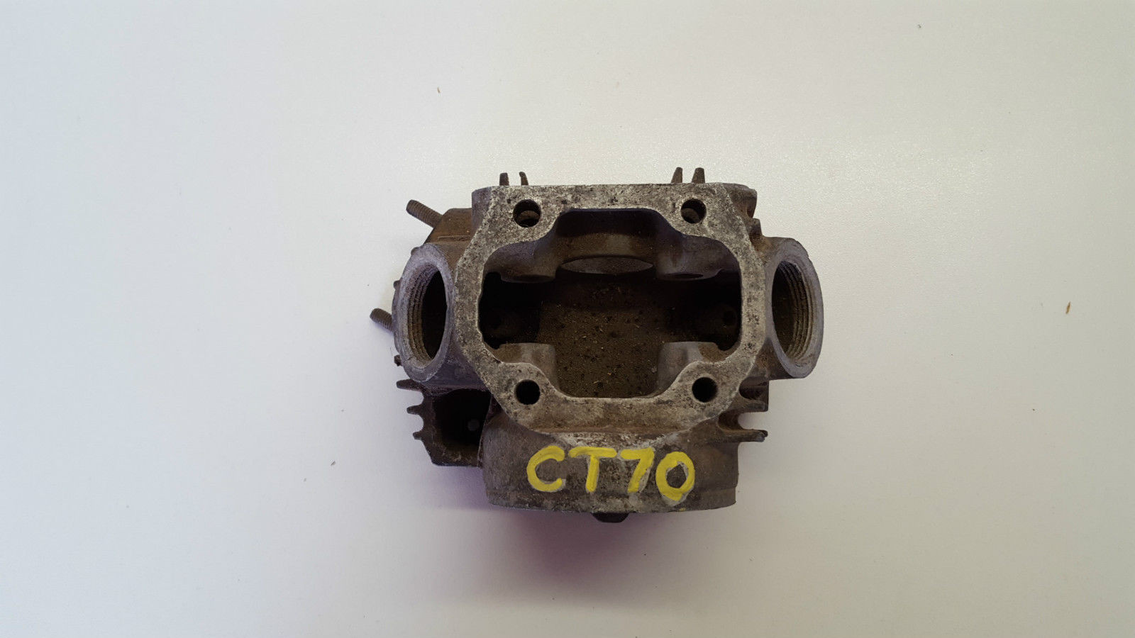 Cylinder Head For Honda CT70 CT 70 Rocker Cover