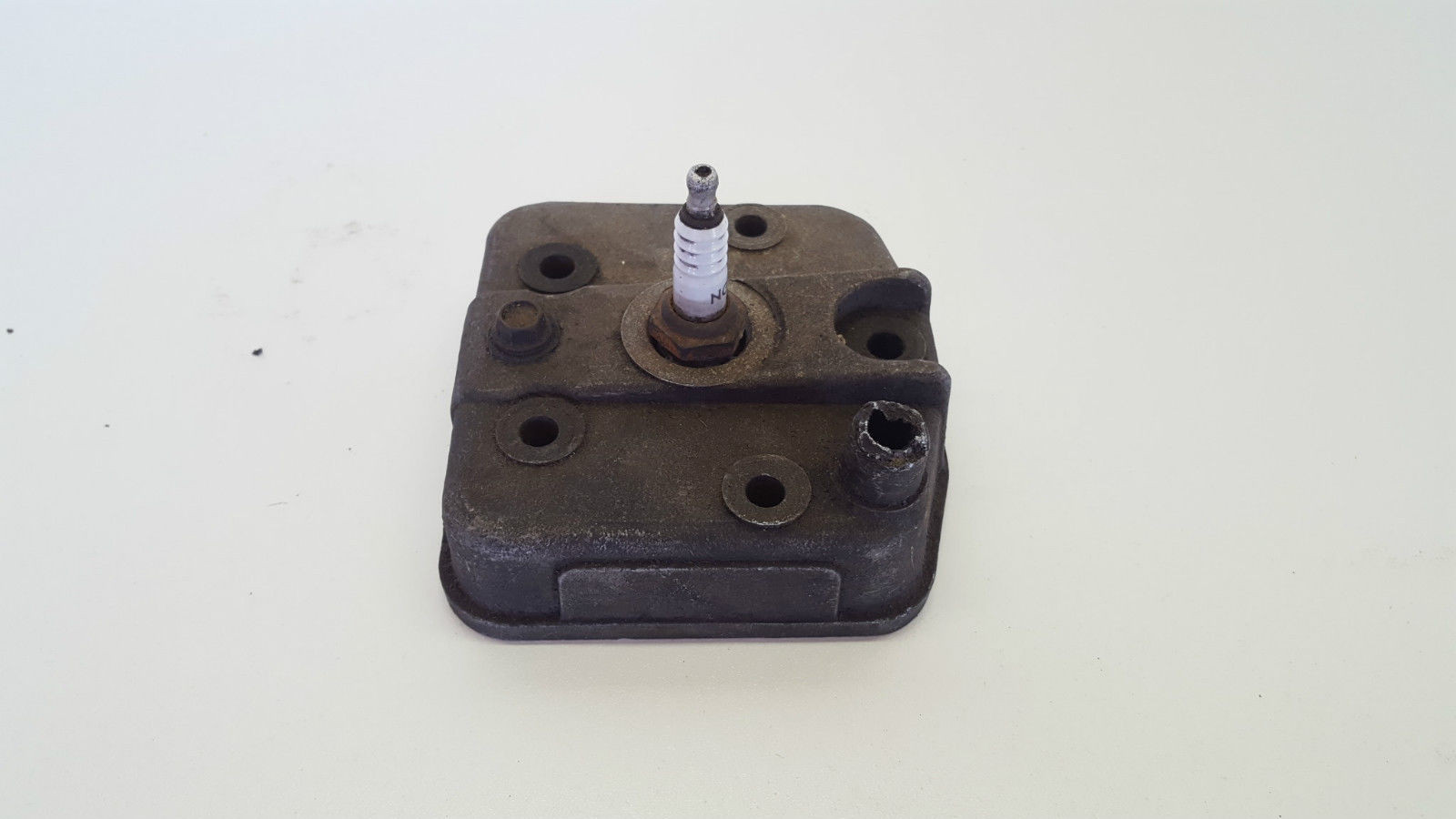 Yamaha YZ125 Cylinder Pot HEAD YZ125H YZ 125 81 4V2-11111-00-00