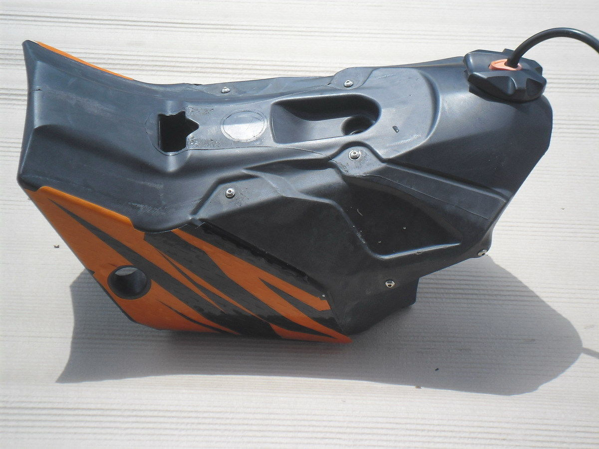 KTM 450SX-F 450 SX-F SXF SX/F Fuel Petrol Gas Tank 2008 08 Very good condition