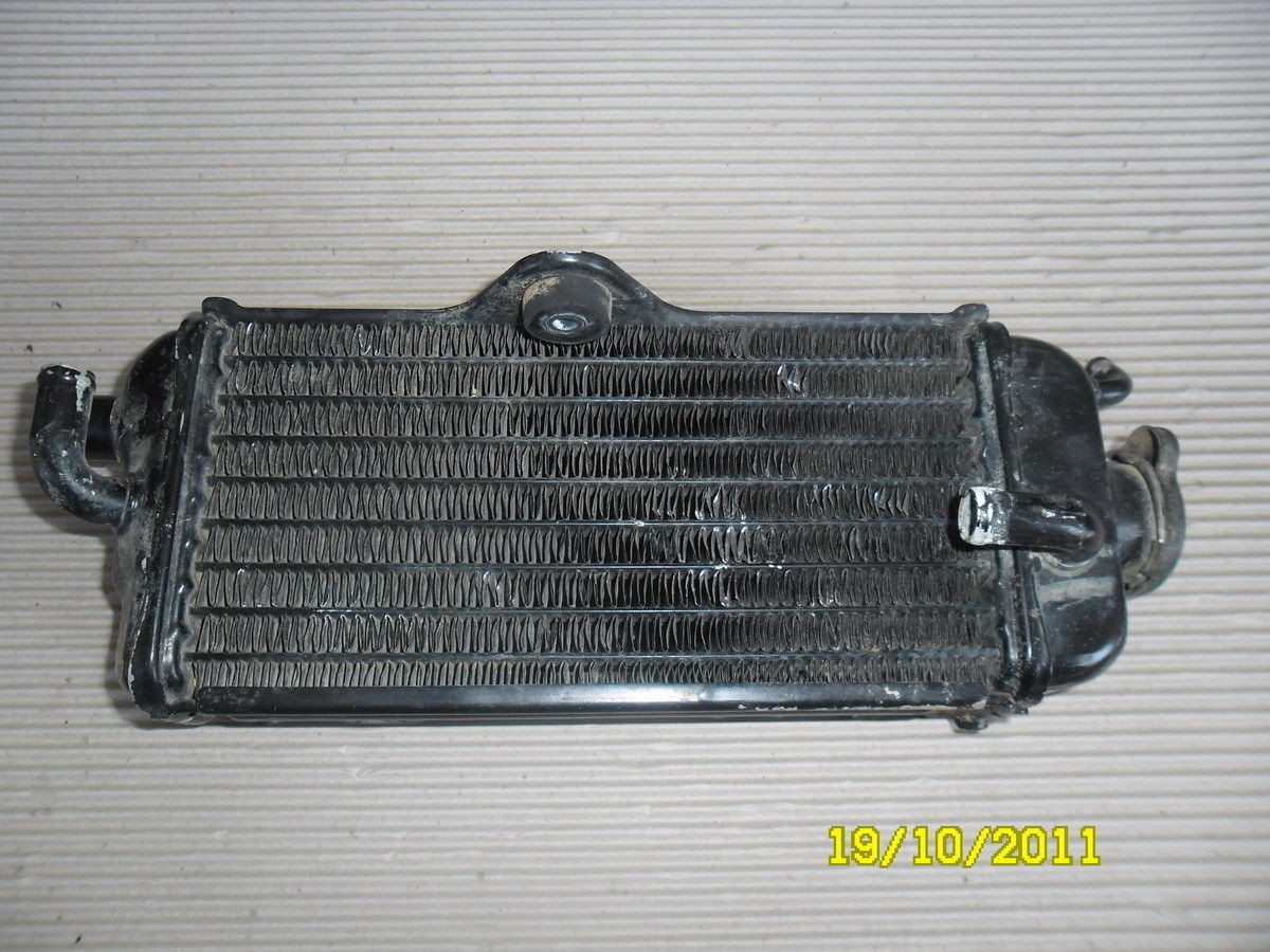 Yamaha YZ125 YZ 125 1993 93 Right Radiator Water Cooler Parts Bits Good