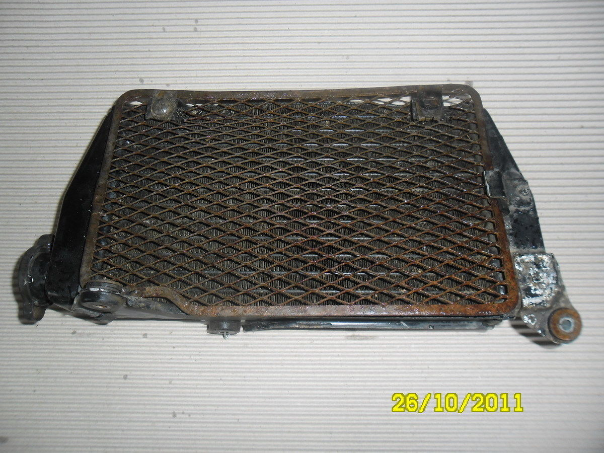 Kawasaki KLR650 KLR 650 1991 91 Radiator Water Cooler Parts Bits Good