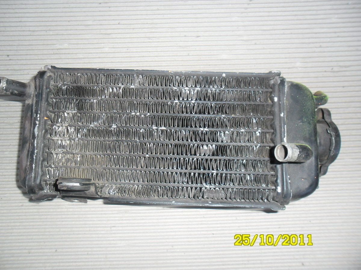 Yamaha YZ250 YZ 250 1986 89 Right Radiator Water Cooler Parts Bits Fair