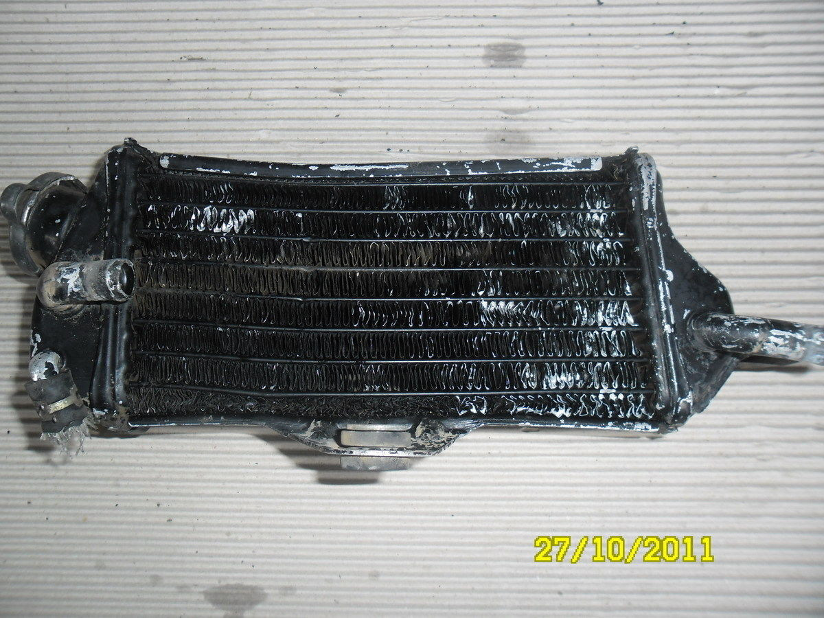 Kawasaki KX250 KX 250 1993 93 Radiator Water Cooler Parts Bits Fair RHS