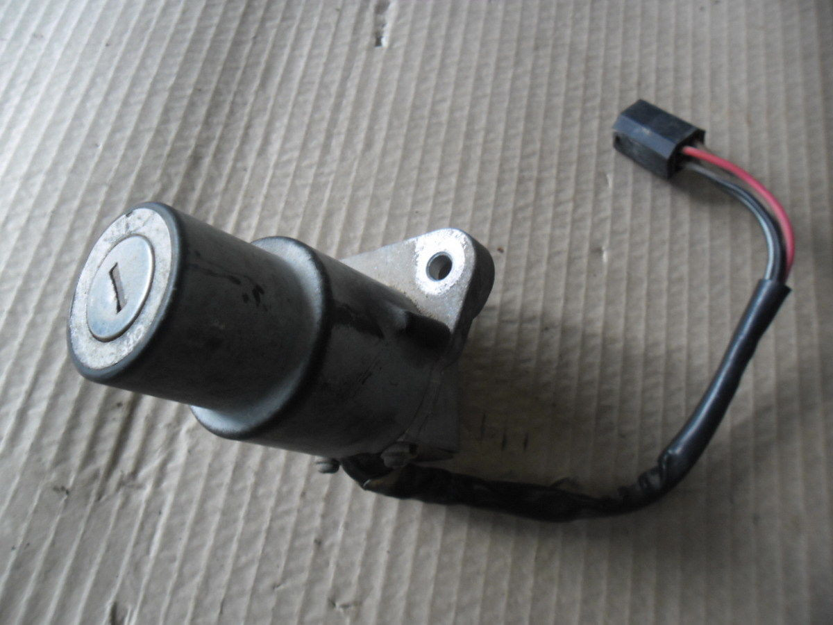 Yamaha XT250 XT 250 250XT 86 Ignition Switch Barrel Start