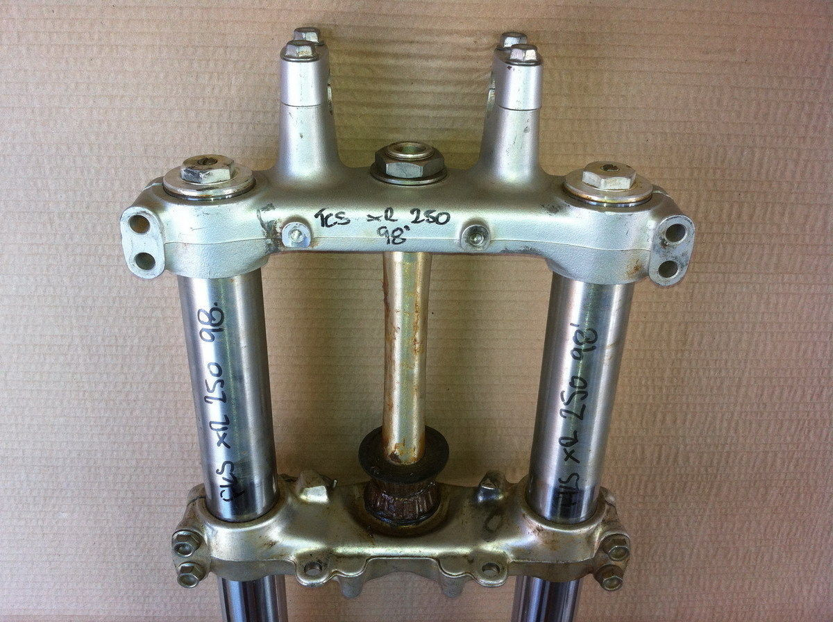 Triple Clamps Steering Stem Tree to suit Honda XR250 XR 250 1998 98