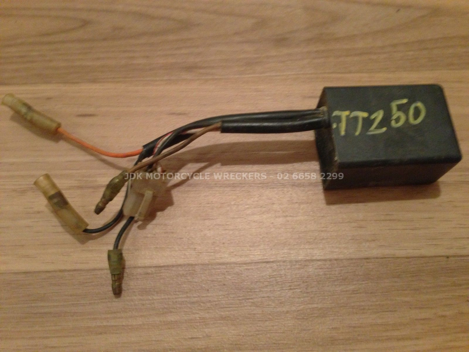 Yamaha TT250 TT 250  Mitsubishi CDI Unit Black Box Ignition