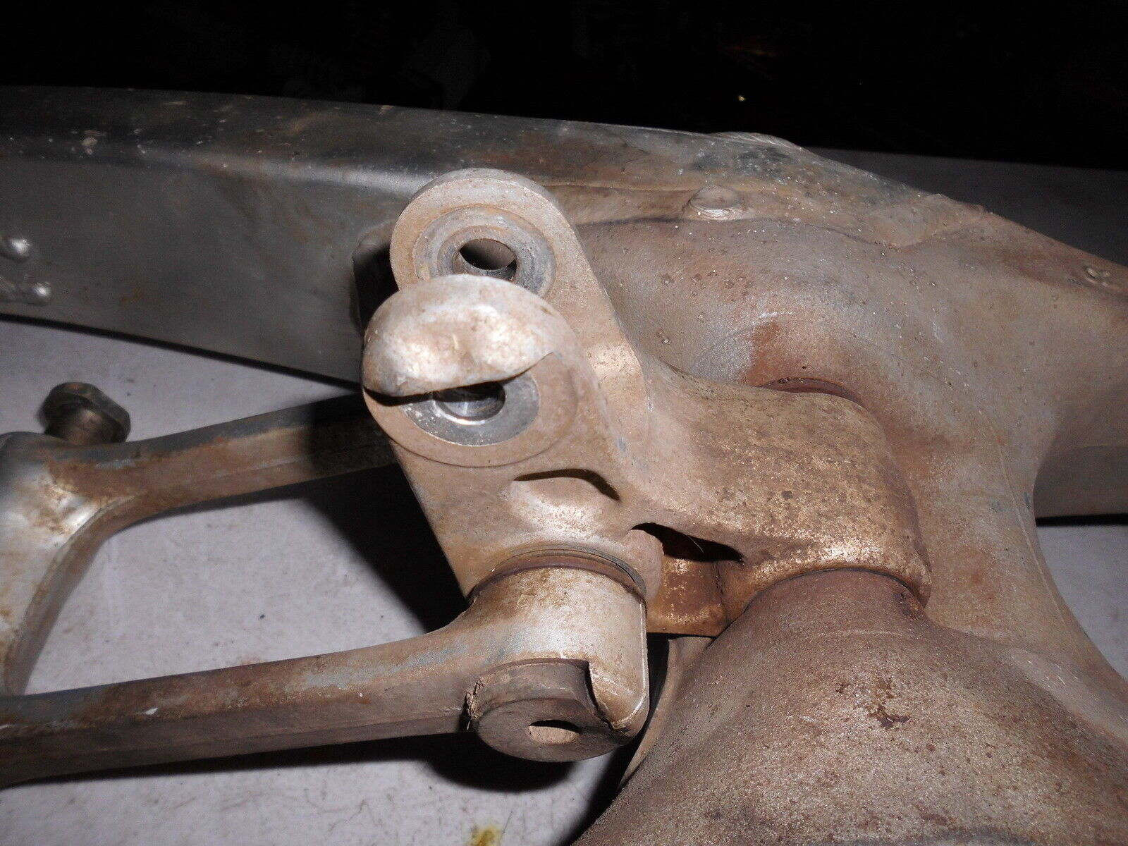 Swingarm Linkages for Yamaha YZ450F YZ 450F 2003 Needs Bearings
