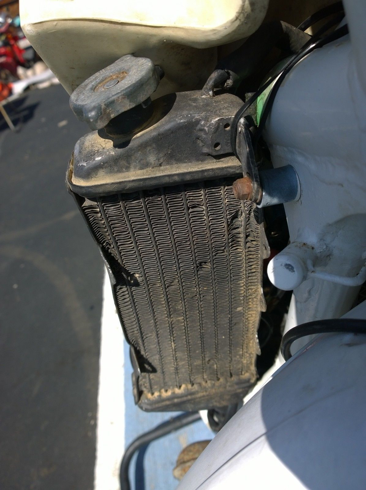 Right Radiator for Husqvarna WR240 WR 240 LC 1986 86