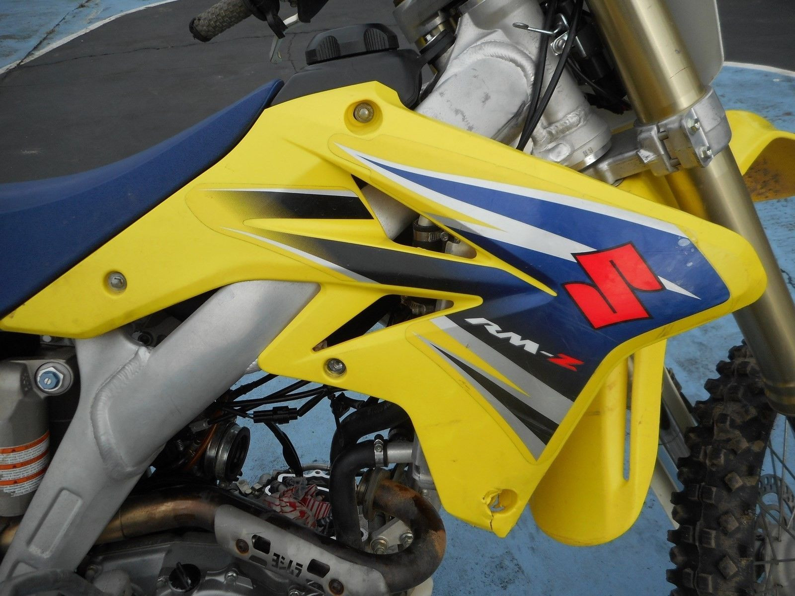 SUZUKI RMZ250 Right Radiator Shroud RIGHT RMZ 250 2007 '07 07 - 08