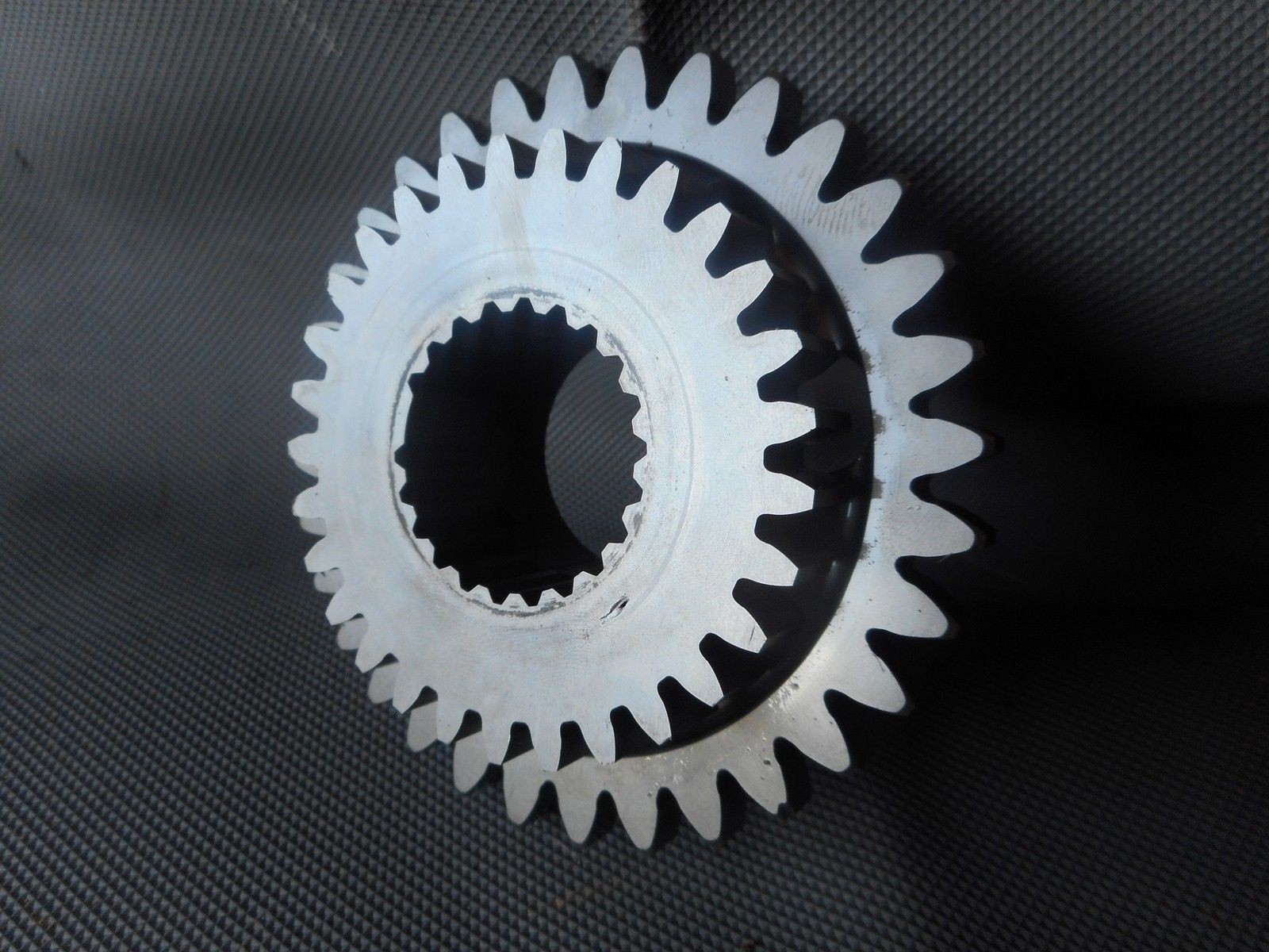 07 KTM 450SXF Primary Drive Gear PN: 77332023177  KTM 450 SXF SX-F 2007 '07