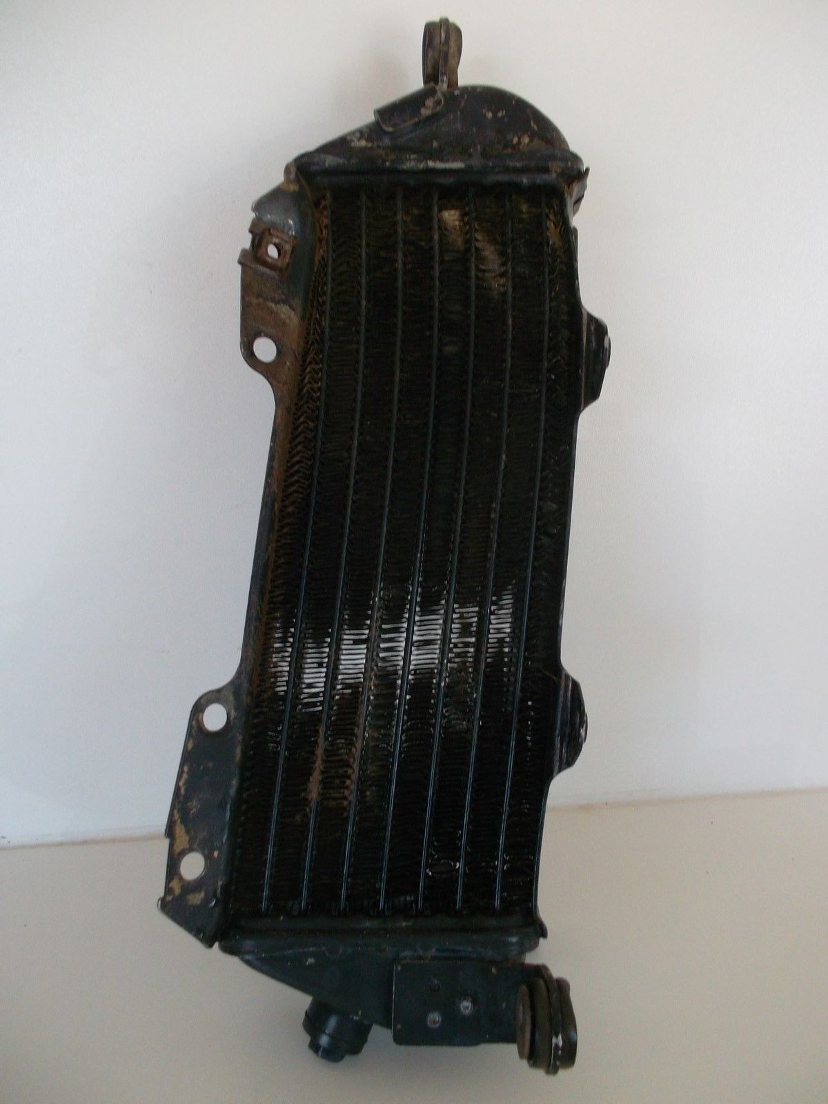 90 KAWASAKI KDX200 Left Radiator Rad Cooling KDX200 1990 P/N 39061-1127