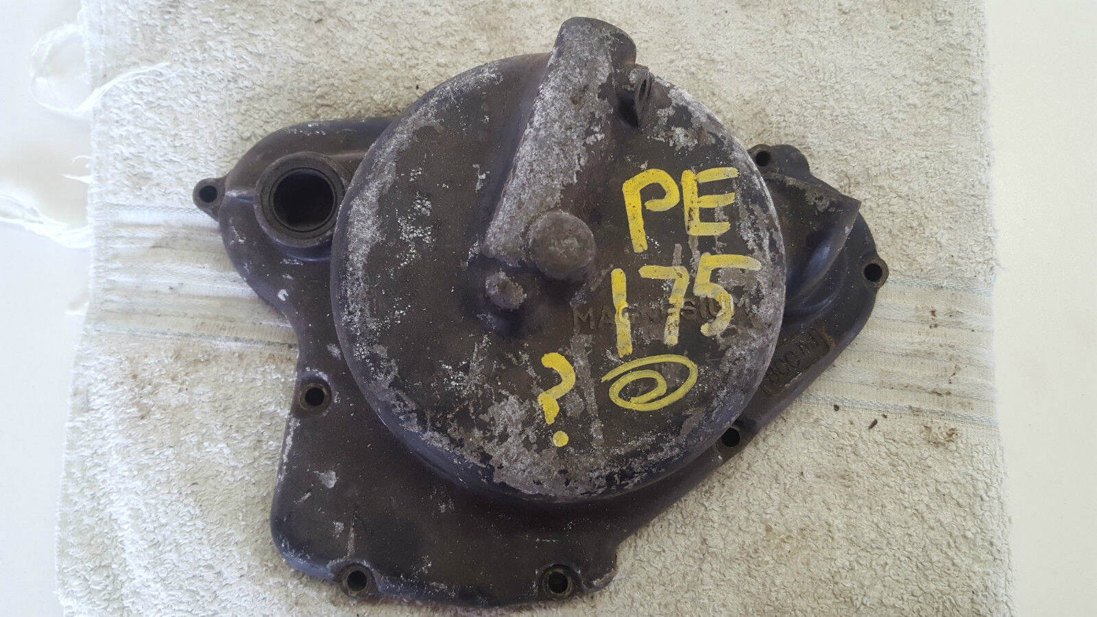 Suzuki PE175 Clutch Cover PE 175 1980 - 1982 80 81 82