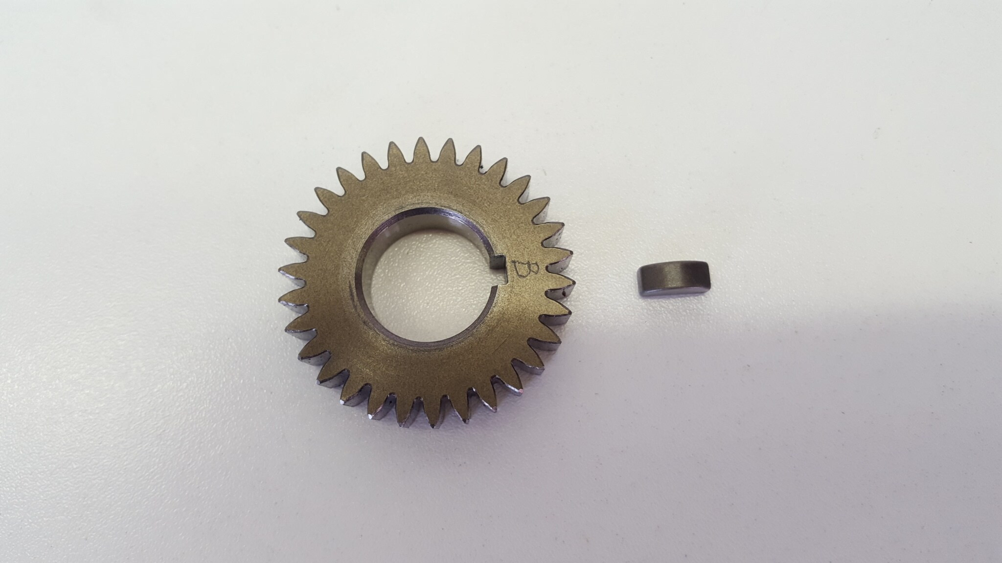 Primary Drive Gear Kawasaki KL250 Stockman KL 250 2000-2003 Sherpa, Spur, 30T