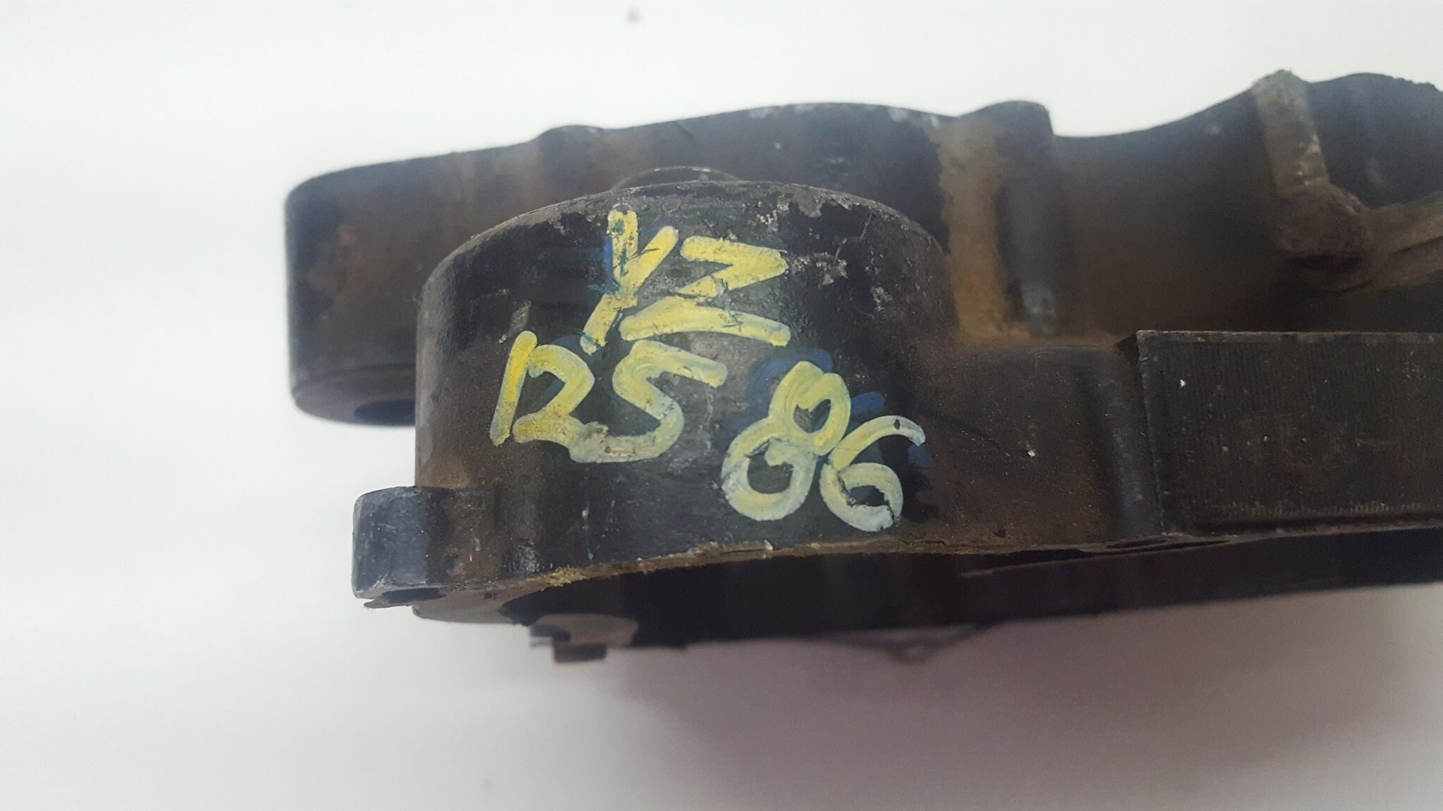 Right Engine Case Yamaha YZ125 S 1986 YZ 125 86 Crankcase 2