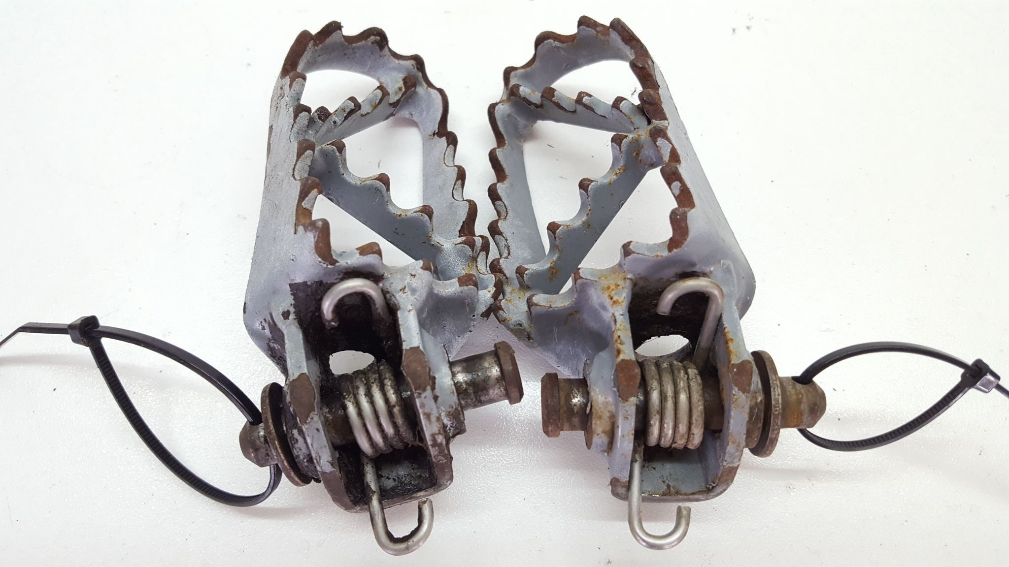 Footpegs KTM 250EXC - 2001 - 450 85 65 300 