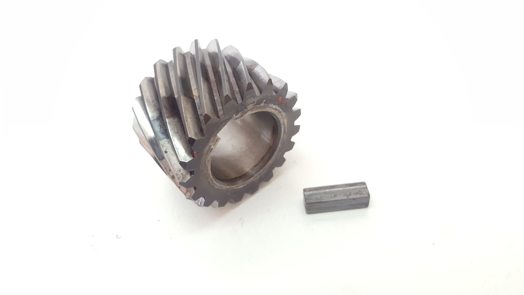Primary Drive Gear Yamaha YZ80 1985 and other years Some wear.