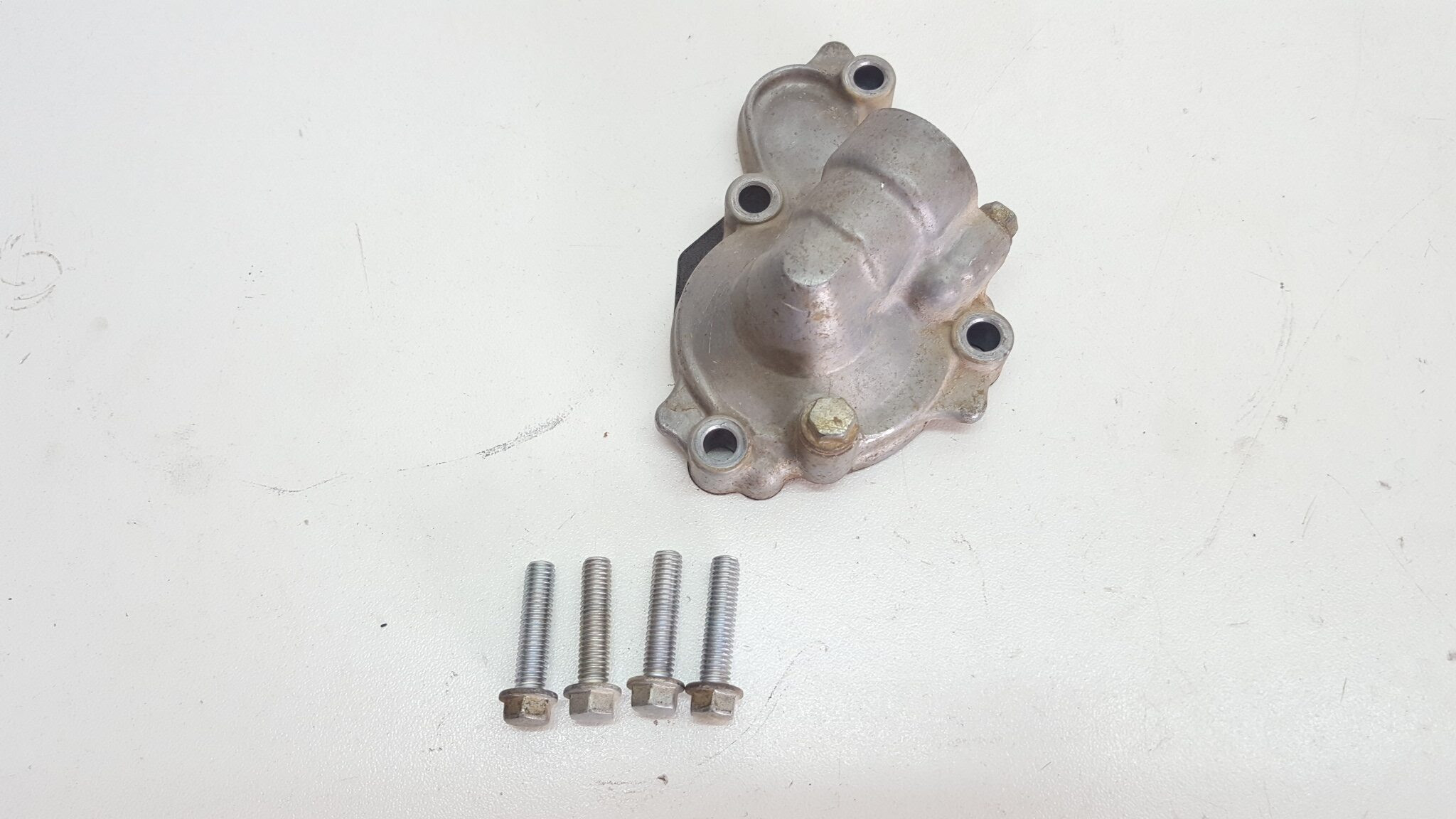 Water Pump Cover Yamaha YZ450F 2015 WR YZ 250 450 10-18 Housing