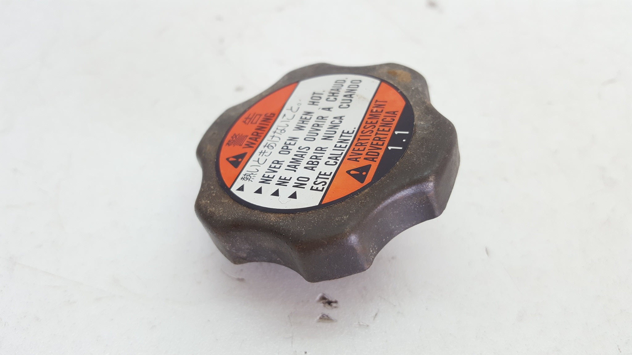 Radiator Cap Lid Top Suzuki DR-Z400E 2008 00-19 VL800 SFV VZ #678