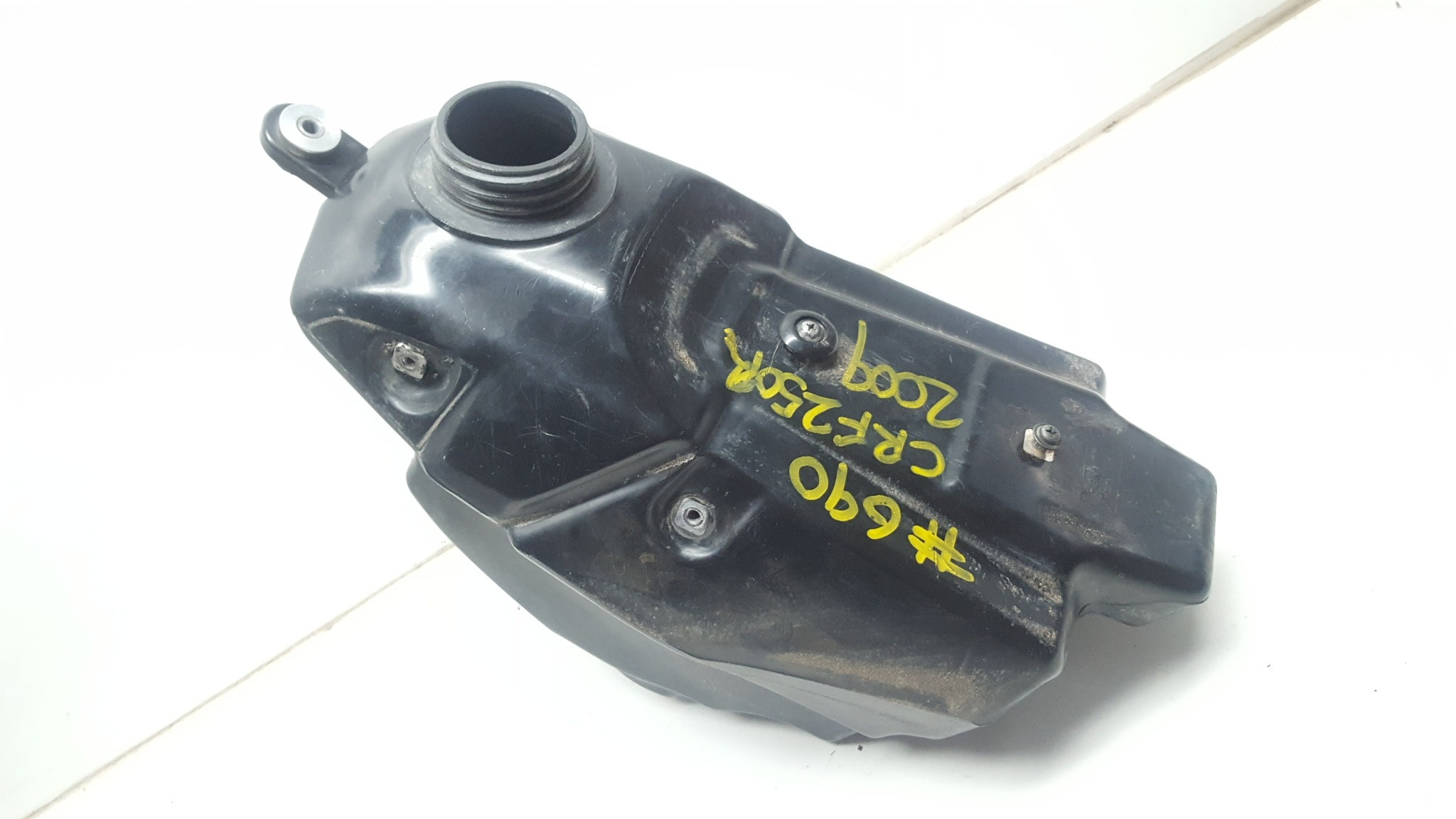 Fuel Tank Needs Work Honda CRF250R 2009 2008 #690