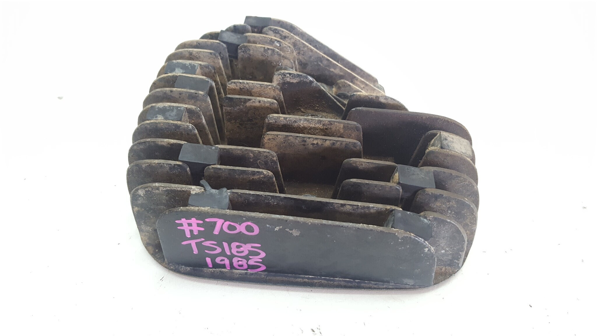 Cylinder Head Suzuki TS185 ER 1985 81-05 #700