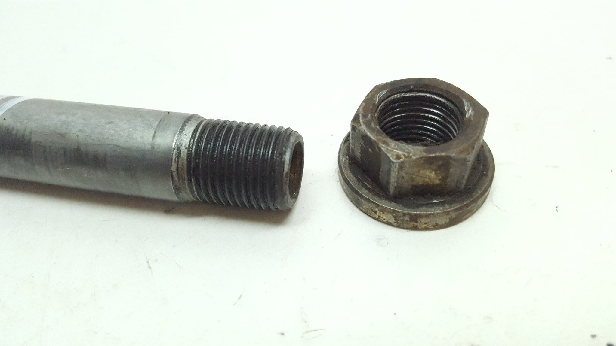 Swingarm Pivot Bolt Husqvarna TE250 2006 TE 250 2005 2007 #707