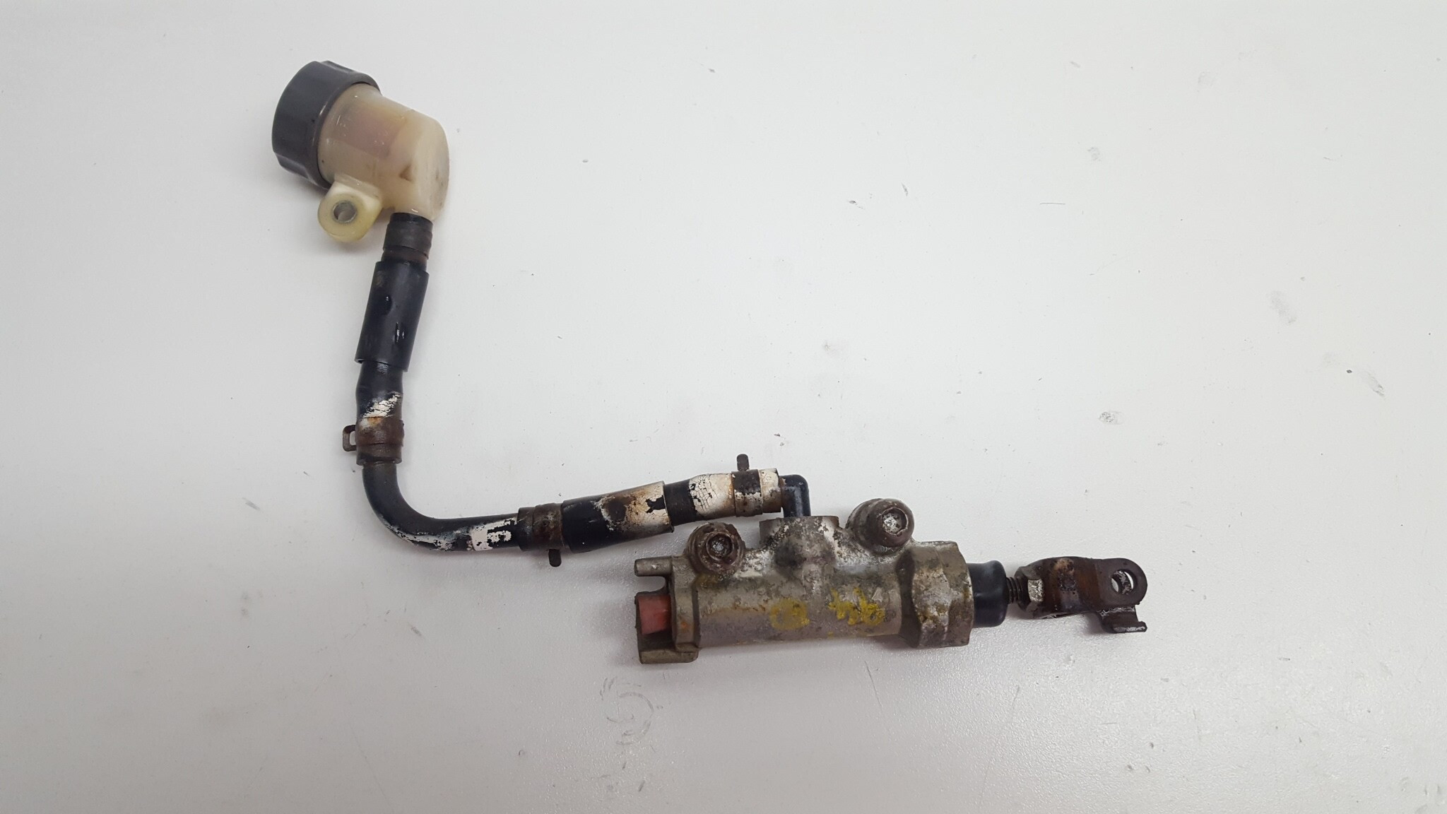 Rear Brake Master Cylinder for Honda XR600 XR 600R 1994 94 Suit Parts or Reco