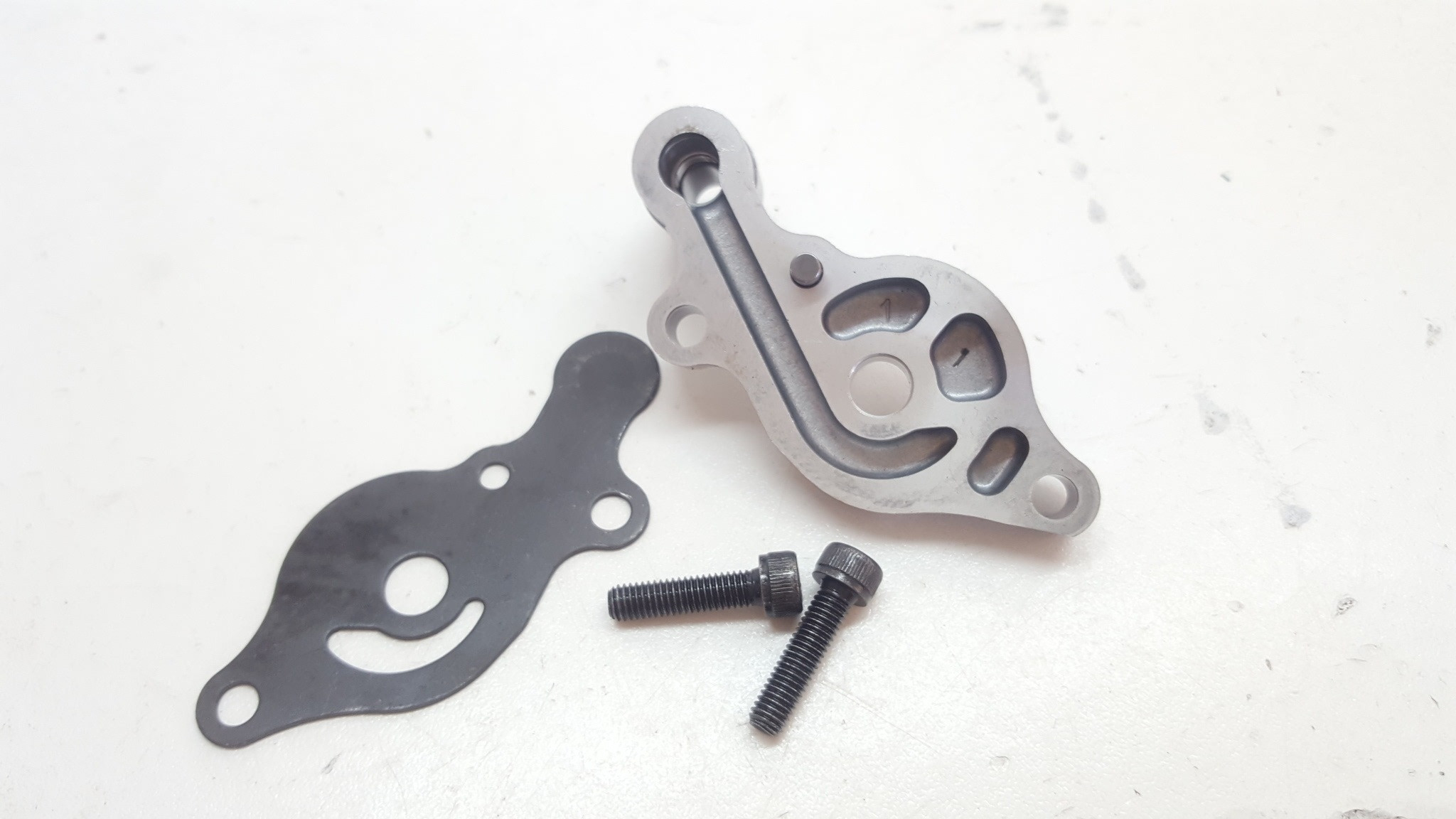 Oil Pump Cover 1 Right Suzuki RMZ450 2008 RMZ 450 08-19 #719