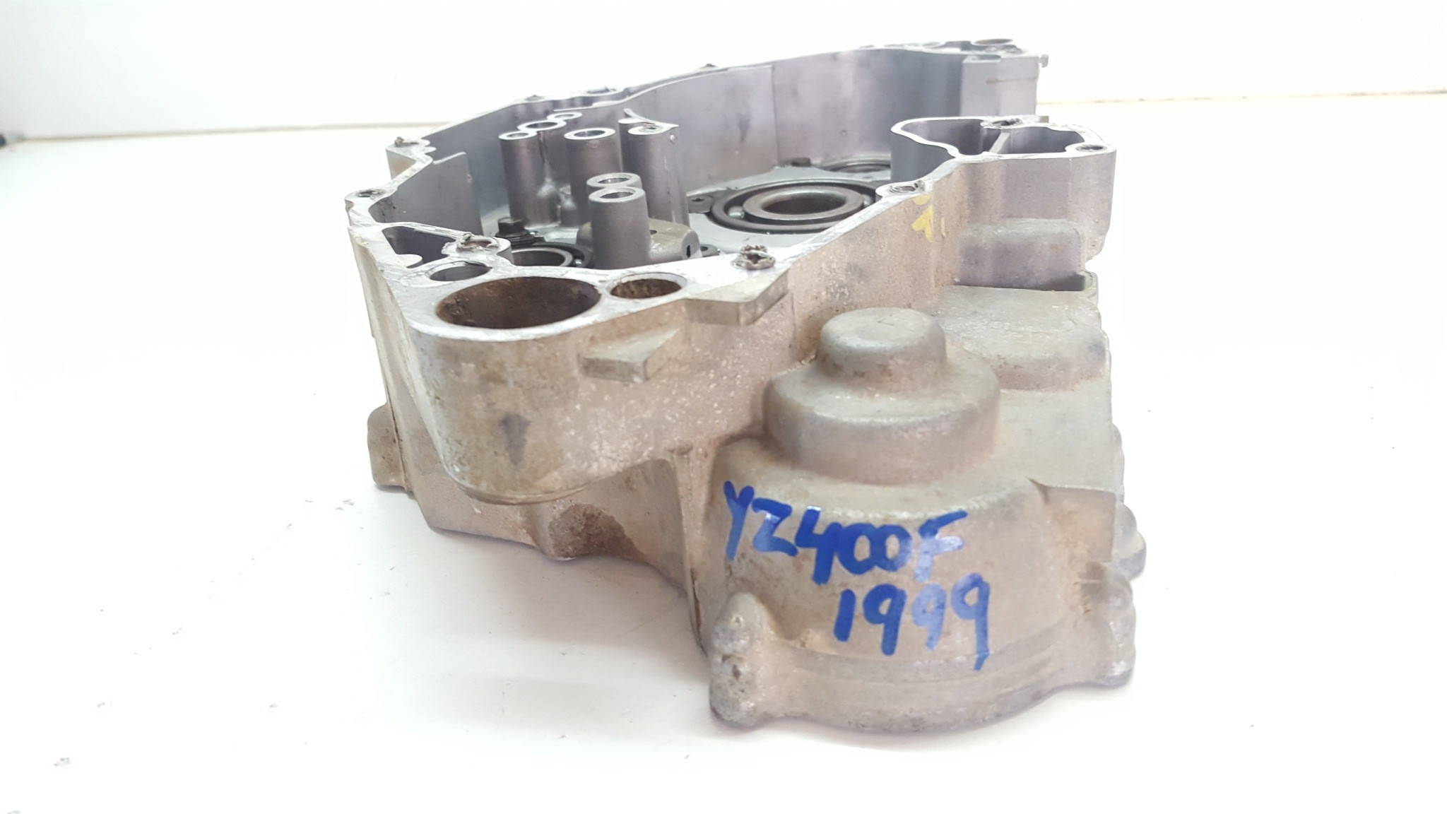 Right Crankcase Yamaha YZ400F 1999 WR YZ 400 426 98-01 #TES