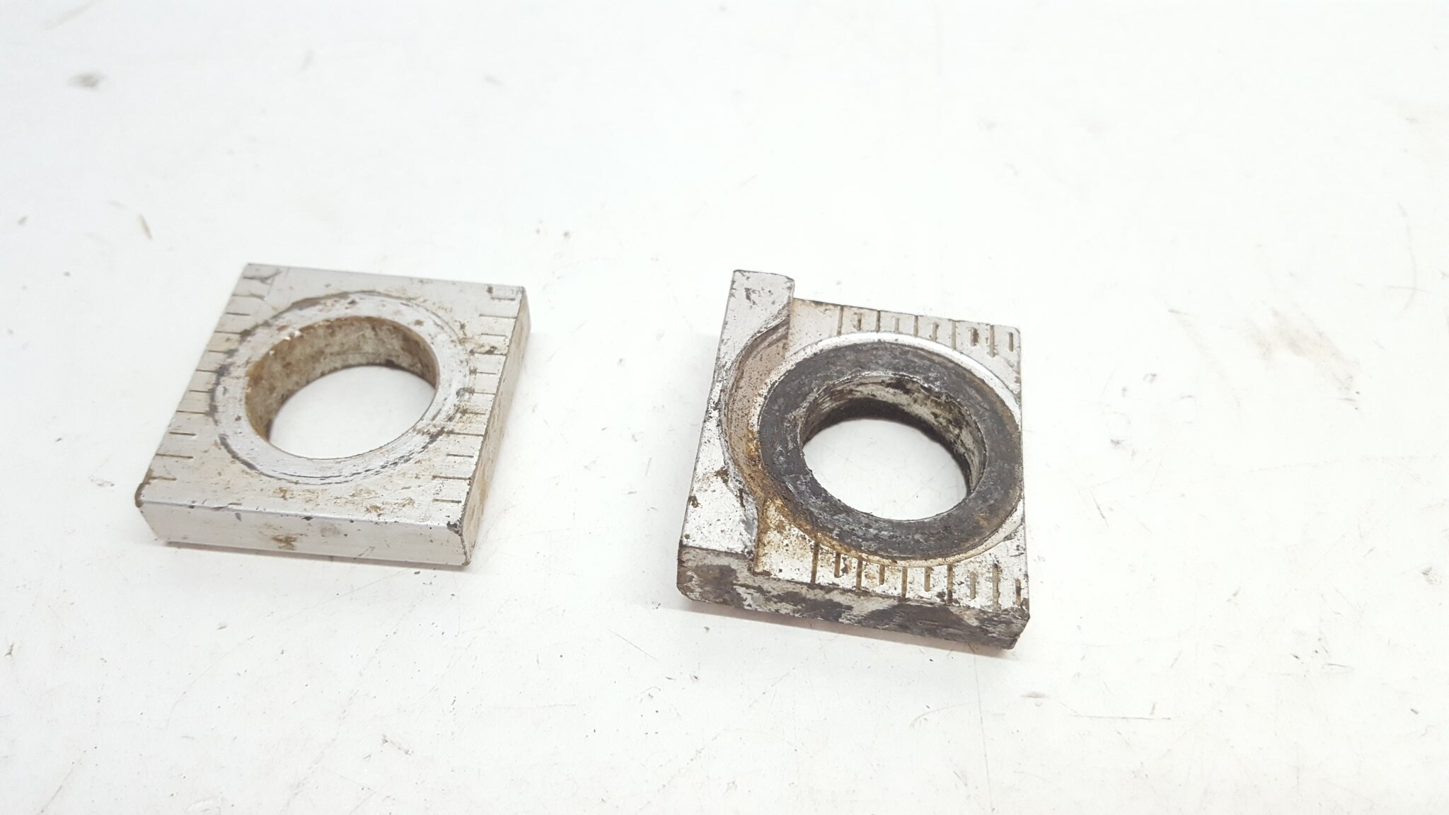 Chain Pullers Adjusters Yamaha YZ450F 2003 YZ WR 125 250 450 F 02-04 #SES