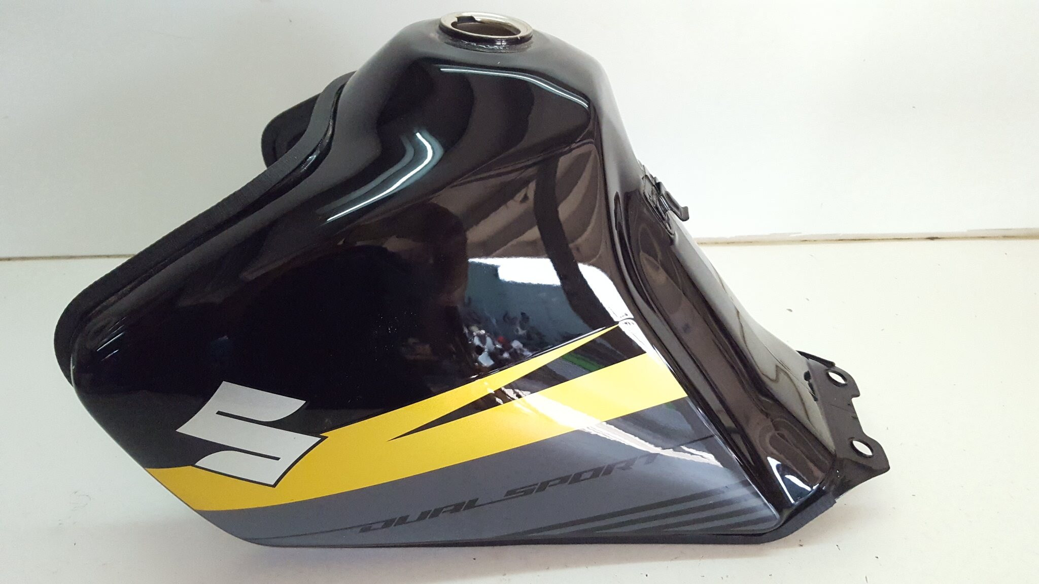 Fuel Tank VGC Suzuki DR650SE 2017 #TB