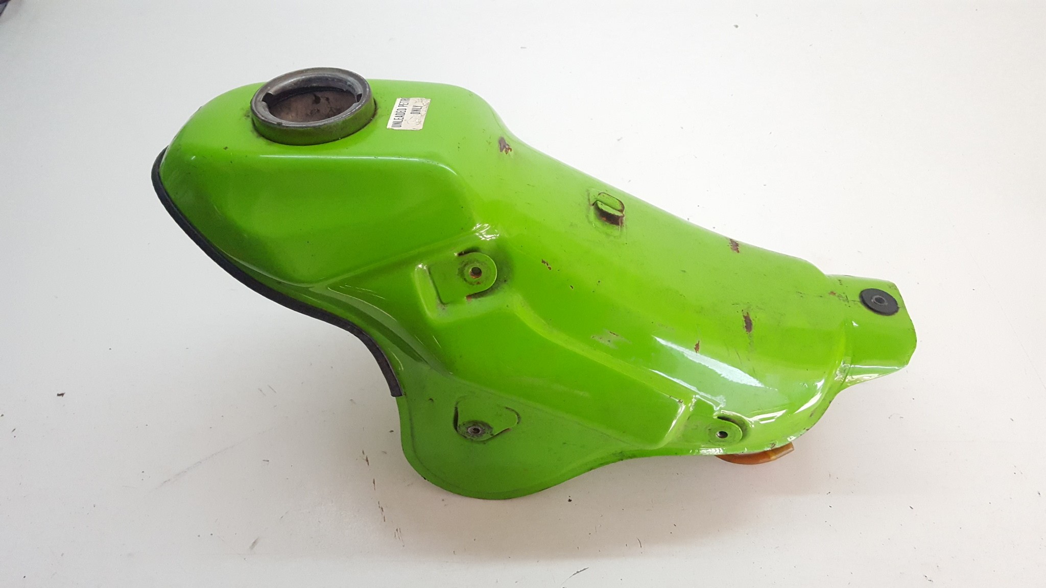 Fuel Tank Green Kawasaki KLX250 2001 99-07 #745