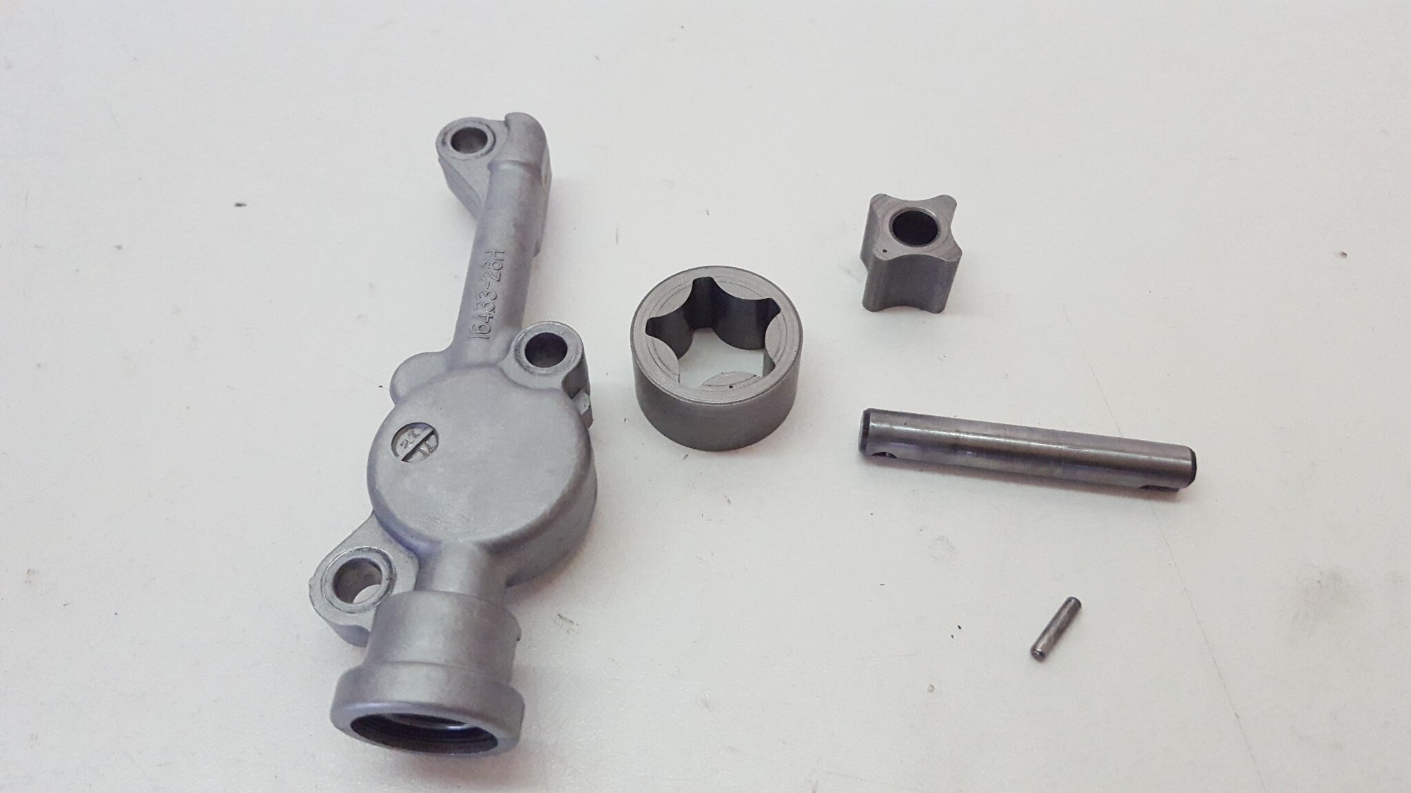 Oil Pump Assembly No.2 Left Side Suzuki RMZ450 2008 RMZ 450 #747