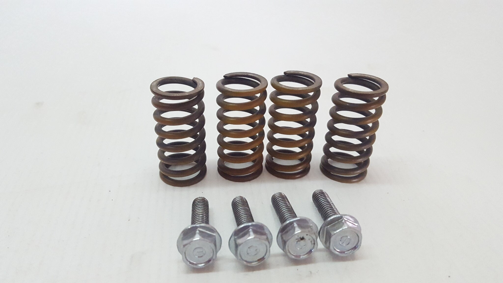 Clutch Springs + Bolts Honda XR200R 2001 XR 200 CTX 80-16 #ES