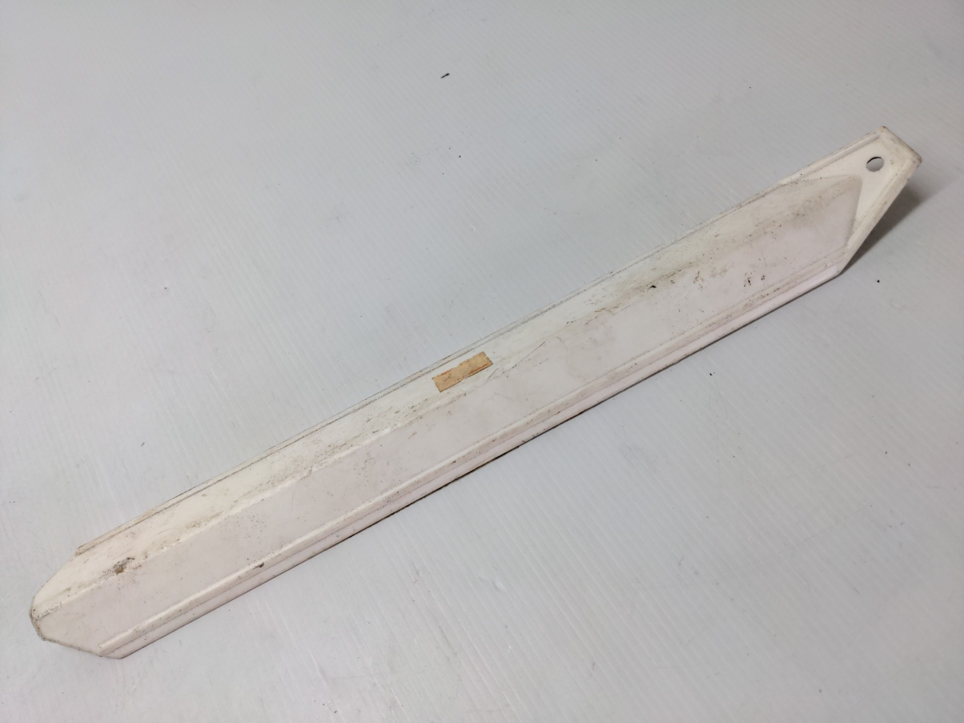 KTM NLA Sliding Guard 1 Only Fork Protector White R L 