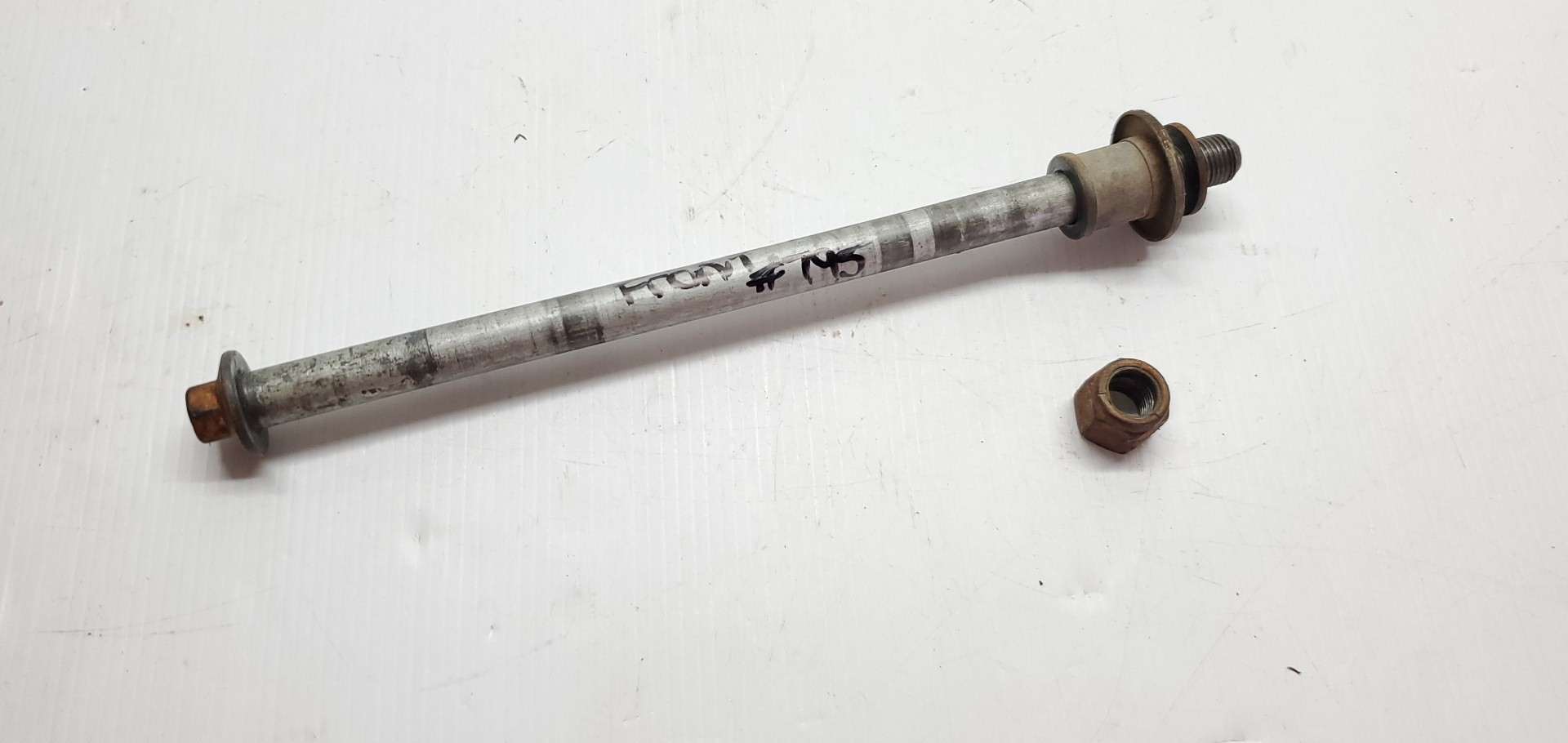 Front Wheel Axle Spindle Suzuki  DF200E 1996 DF DR 200 S E 96 98-99 #795