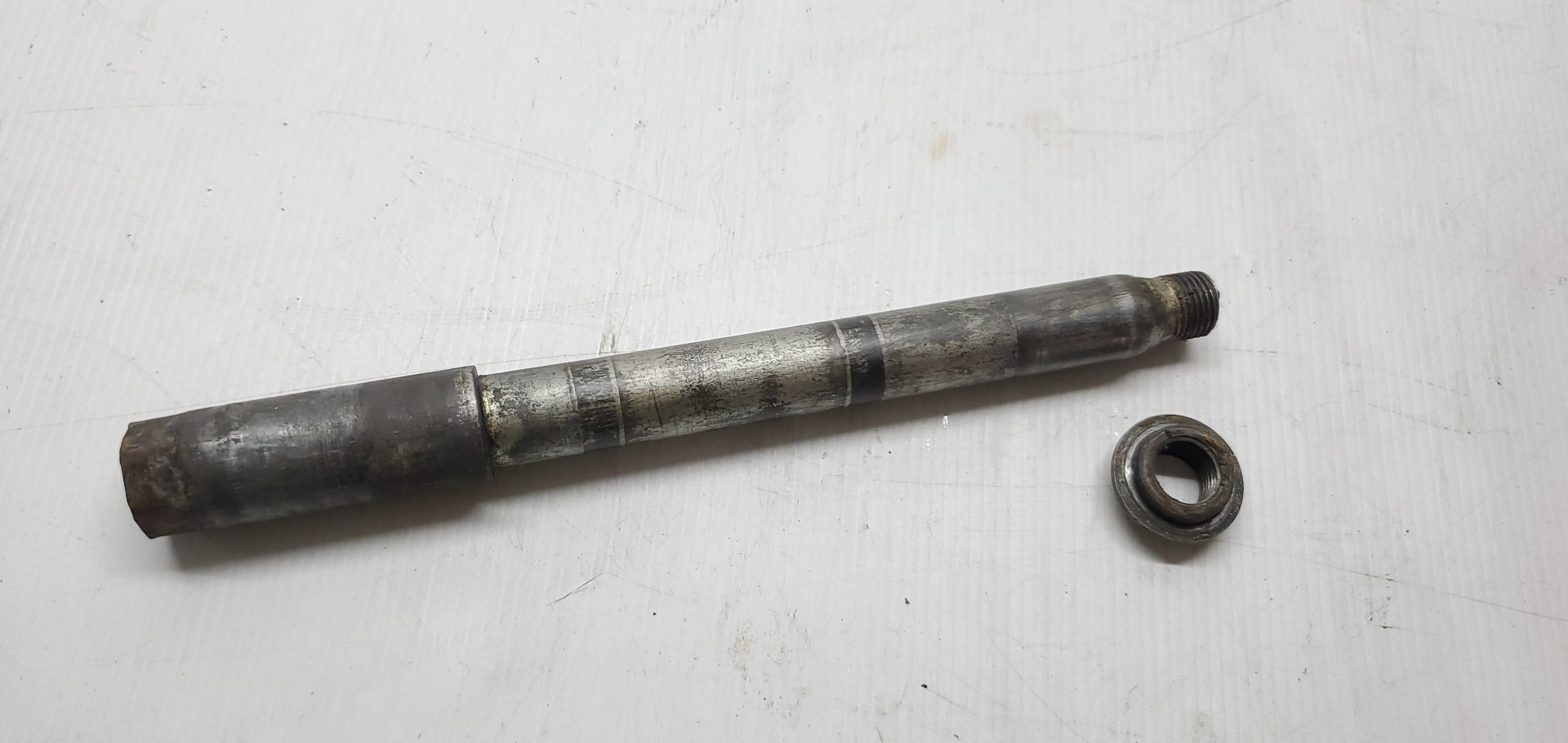 Front Wheel Axle SpindleYamaha YZ125 1997 YZ 125 #800