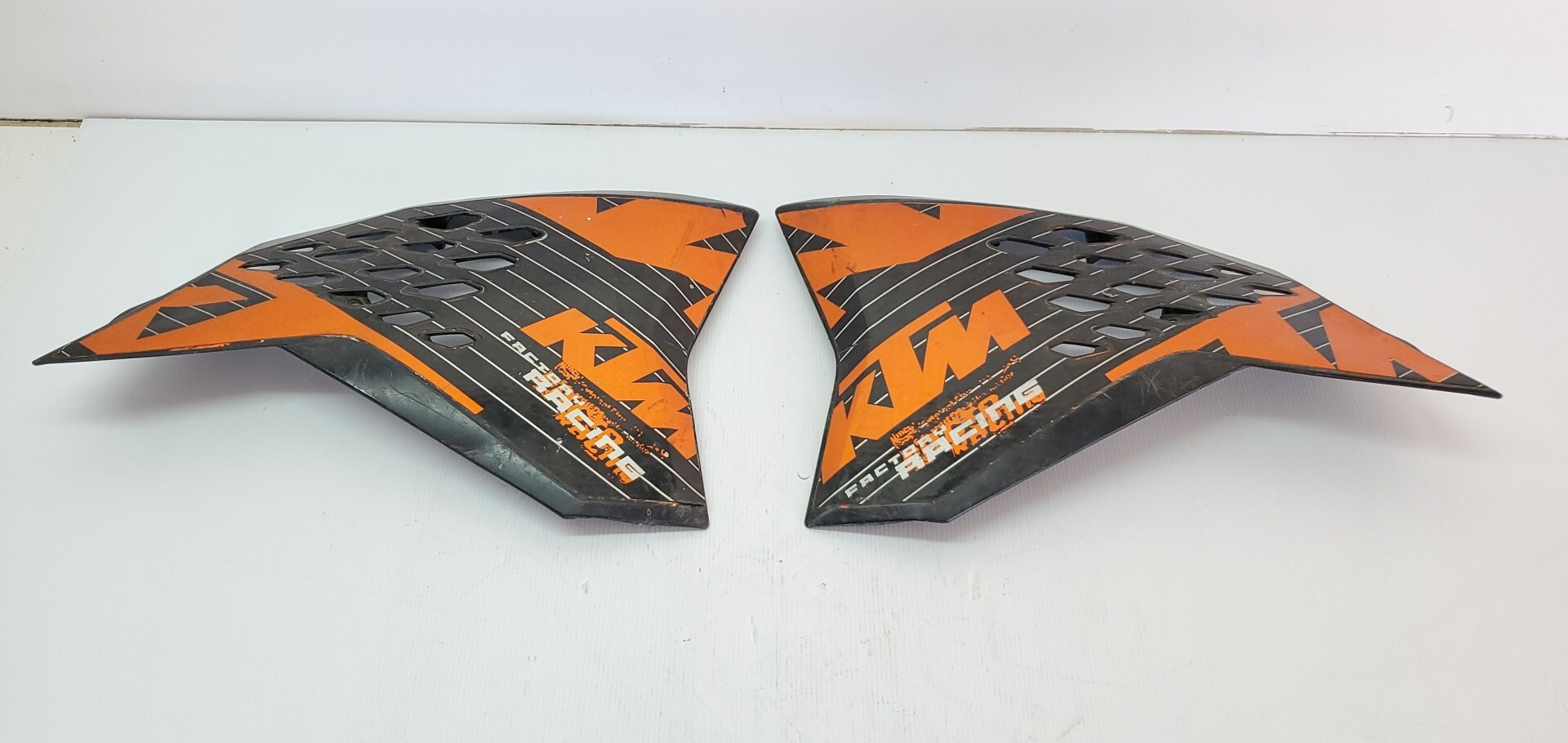 Damaged Radiator Tank Shrouds Spoilers 2 KTM 300EXC 2009 300 EXC #806