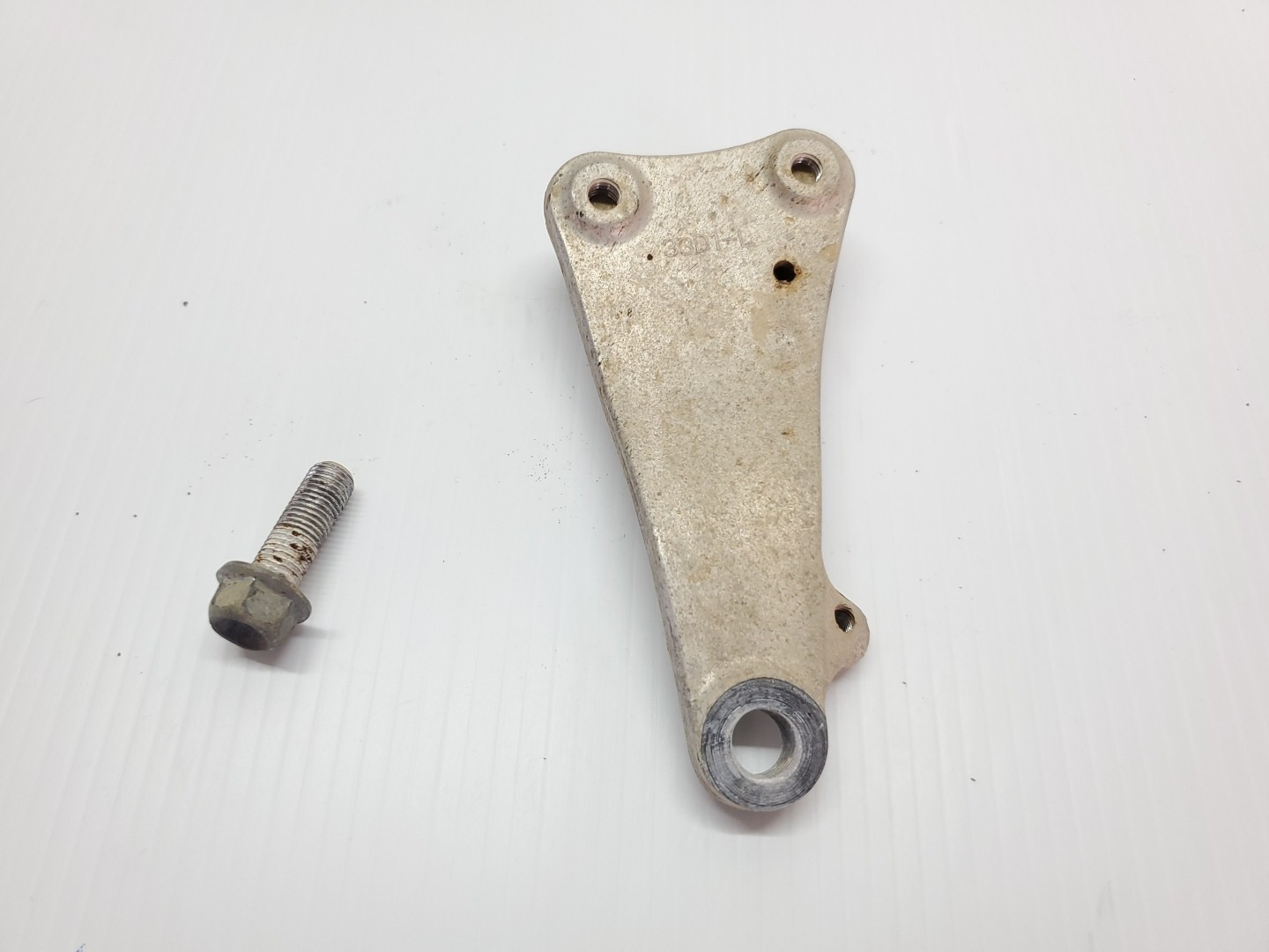 Left Rear Upper Bracket Engine Hanger Mount YZ450F 2010 YZ 450 F YZF Yamaha 10-13 #825
